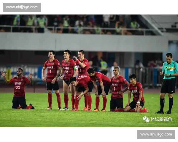 乌德勒支与波兹南激战正酣 谁将笑傲欧洲赛场之巅